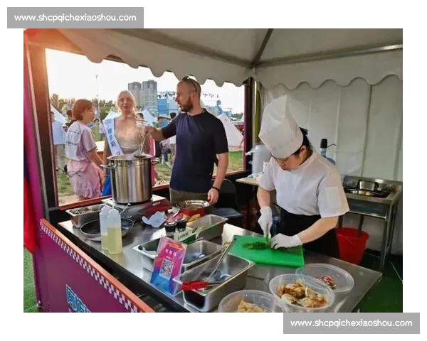 中西名厨巅峰对决!肉饼争霸赛引爆舌尖上的环球之旅 中西名厨巅峰对决!肉饼争霸赛引爆舌尖上的环球之旅