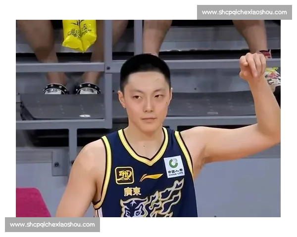 广东北控交易陷僵局!杜锋三筹码求购陈国豪,北控死磕胡明轩 广东北控交易陷僵局!杜锋三筹码求购陈国豪,北控死磕胡明轩