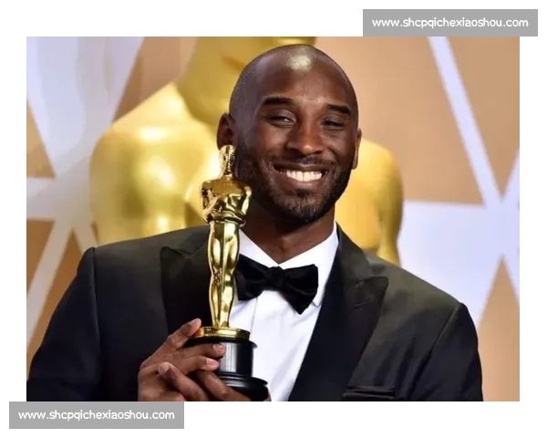 四冠传奇筑篮坛史诗 五金荣耀耀名人堂 —— 苏 - 伯德的不朽篇章